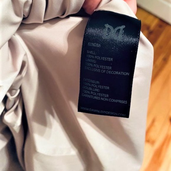 Trench Coat Belted Dawn Levy "Kendra" - EUC - Picture 14 of 15